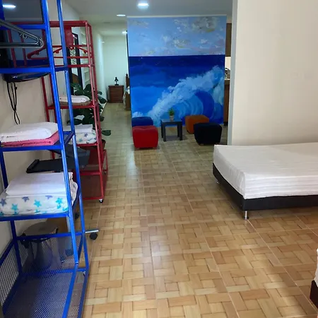 Acogedor Loft, Con Parqueadero Para 4 Huespedes Medellin Antioquia Exterior photo