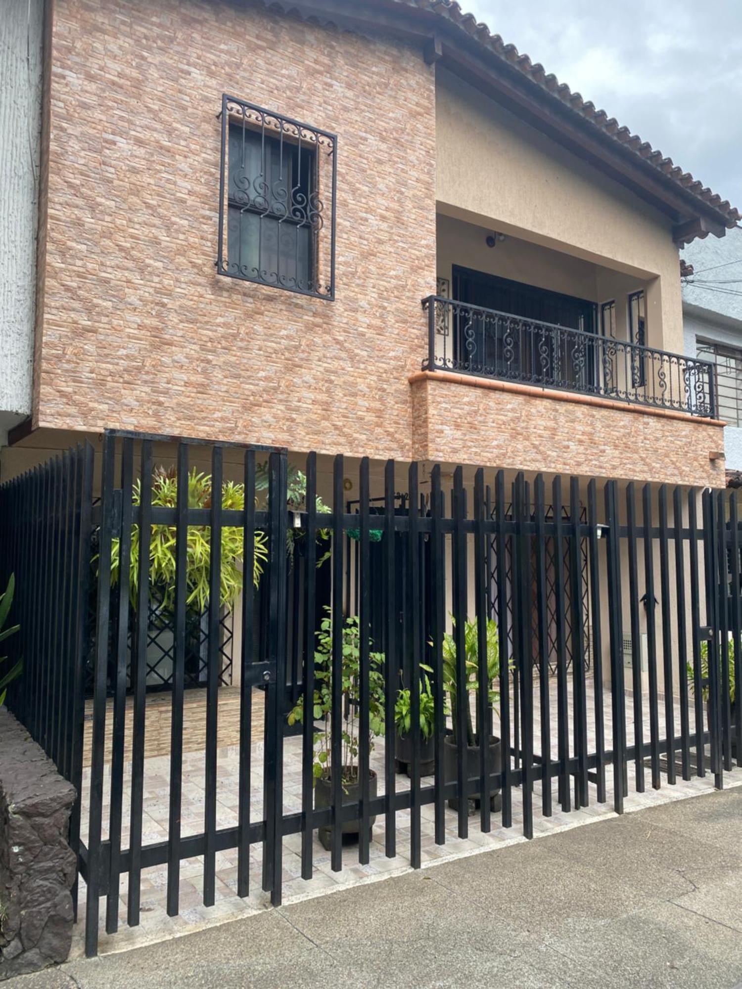 Acogedor Loft, Con Parqueadero 4 Huespedes Antioquia *